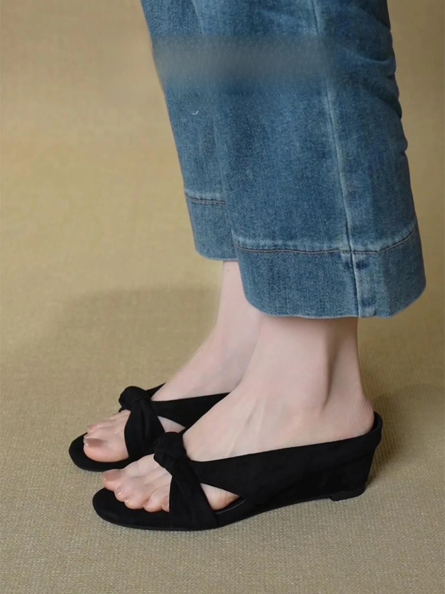 疲れないサンダルを選ぶときに迷うなら、この1本で解決できる？