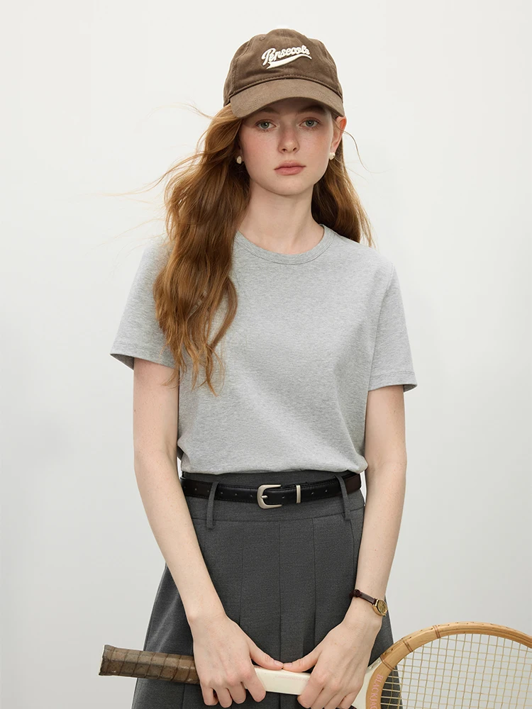 シンプルな白いTシャツ：通勤風・天丝棉素材で着回し力とカジュアル感を実現