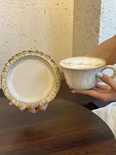 デザイン豊かな陶器製コーヒーカップ【フレンチスタイル・ラテアート・女性向け】