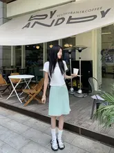 薄荷グリーンのレース付きフラワープリントミディスカート【ハイウエスト・フィッシュテールデザイン】