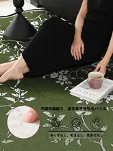 おしゃれな形状のフランス風室内カーペット【冬用・毛羽立ち・リビング・寝室用】