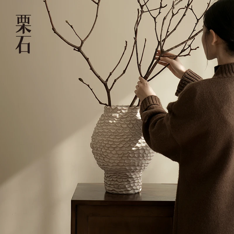 ドライフラワーを花瓶に飾るとき、どうやって選  べばいいの？
