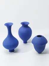 クリエイティブなクラインブルー陶器花瓶【シンプルモダンデザイン・インテリア装飾用】