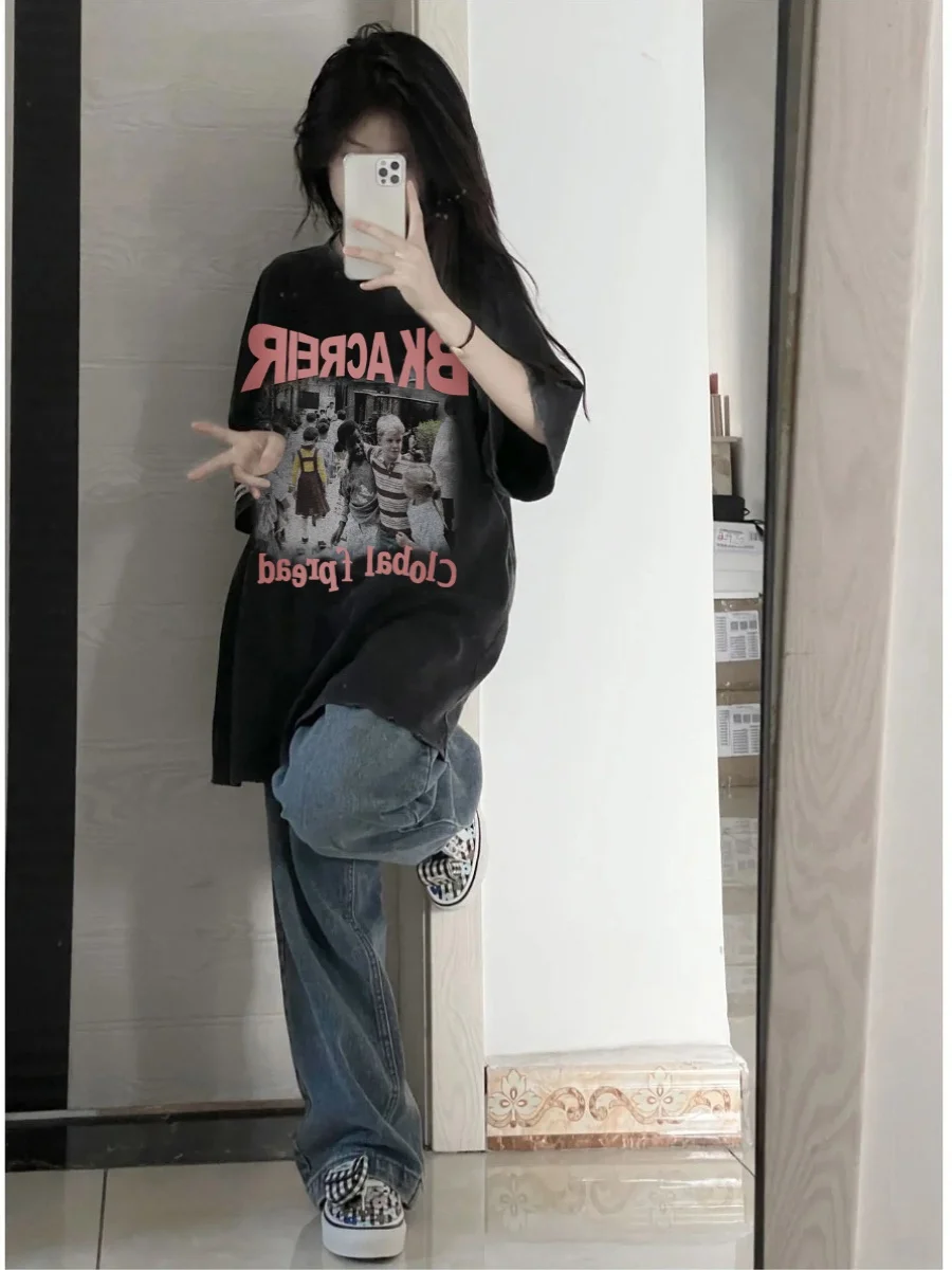 giant tシャツは本当におしゃれでないの？実は夏の通勤スタイルに最適な「ヴィンテージ風オーバーサイズTシャツ」の正解とは