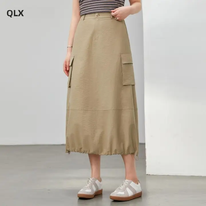 個性的な雰囲気のワークスタイル フレアスカート【大きいサイズ・夏用・タイトフィット】（セットアップ対応）