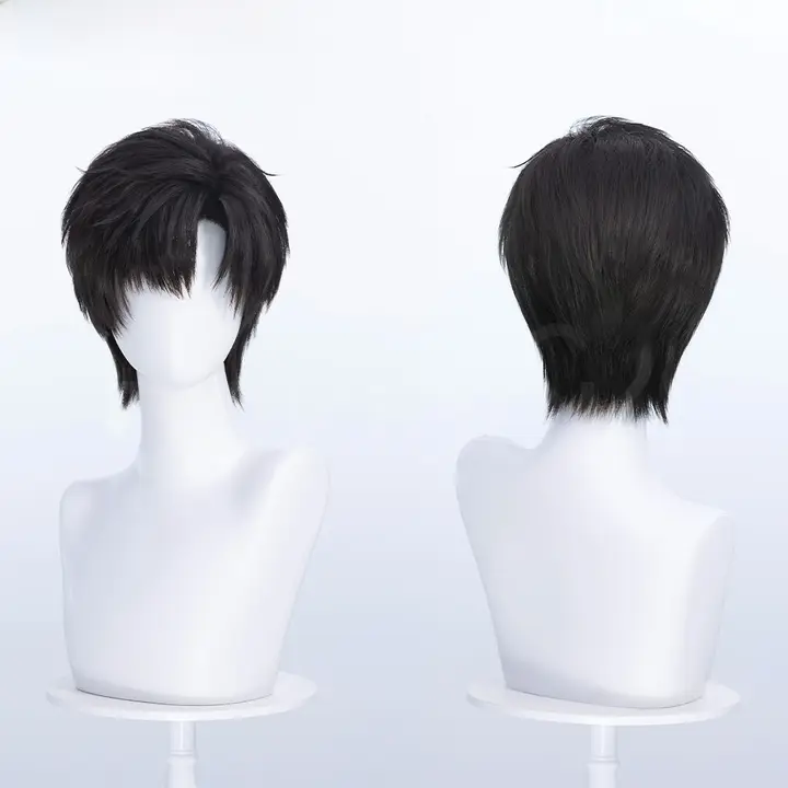 黒色ショートヘアのコスプレウィッグ【サイドパート・柔らかい仕上げ】