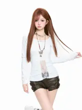 セクシーなレース十字架デザイン長袖Tシャツ【春用・女性・スリムフィット】