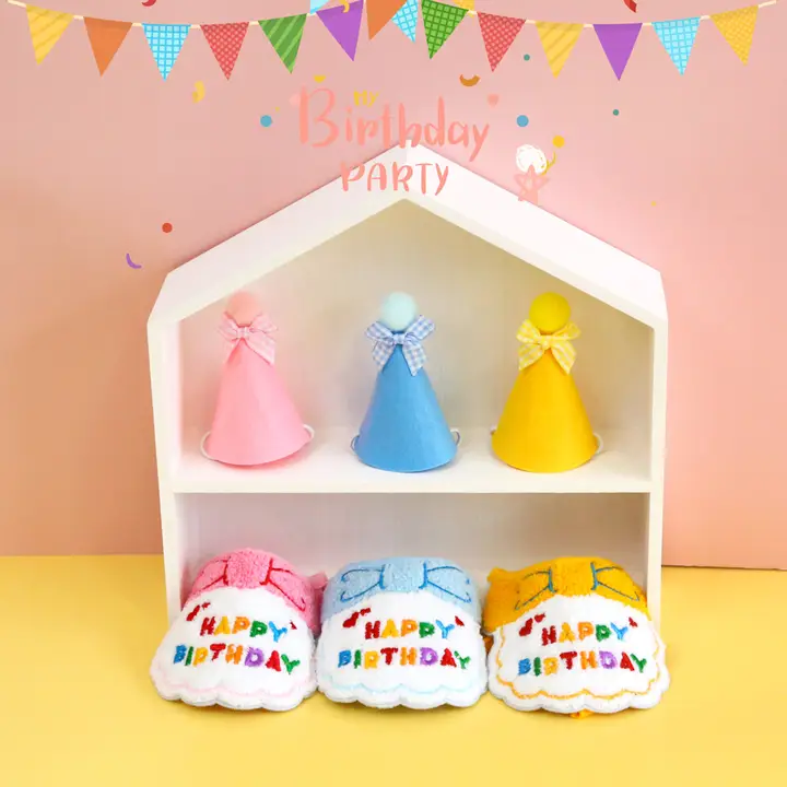 ペット用 バースデー刺繍マント【可愛いデザイン・リボン付き・猫と犬用パーティーアクセサリー】