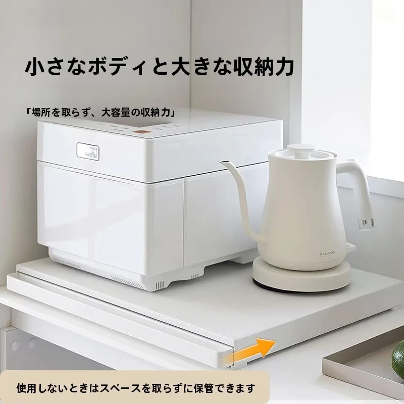 スライドトレイ電子レンジ収納ラック：カウンター下収納の薄型設計と実用性