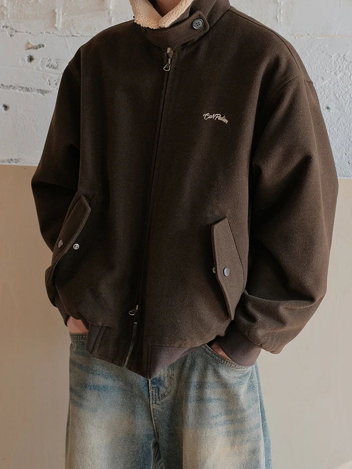 「Rush Out」の古着屋で見つけた、通勤と学生生活をつなぐ1着とは？