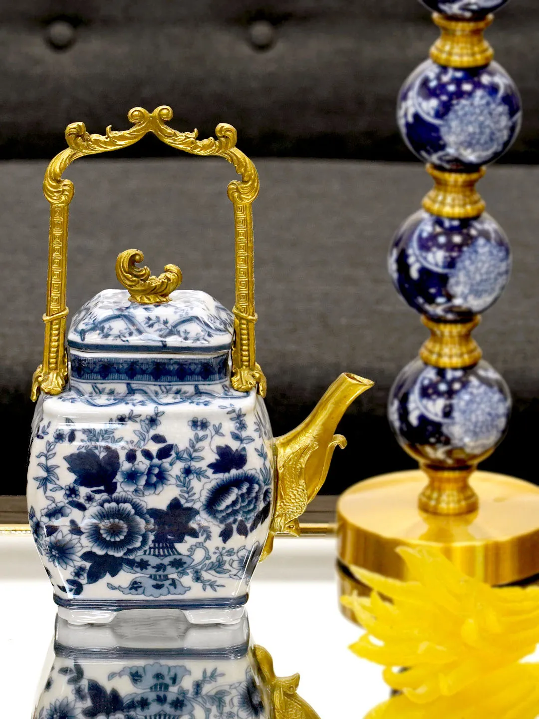 青花手描き陶器製ティーポット兼コーヒーポット：茶色 黒 のインテリアに最適な中華風デザイン