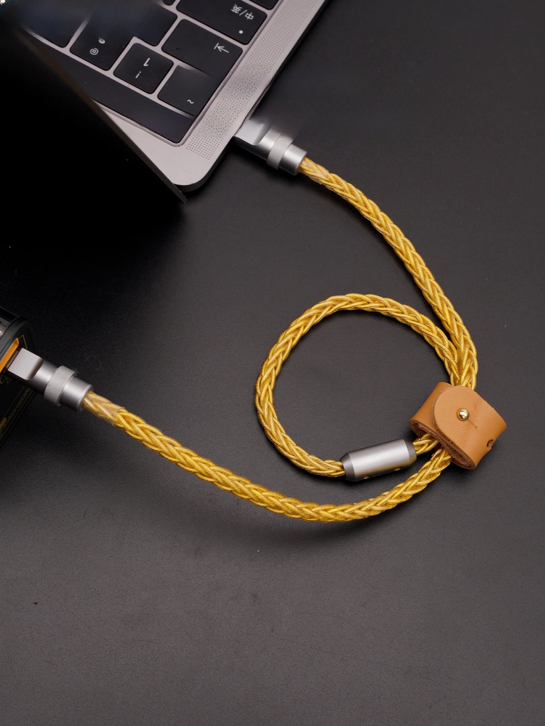 Type-C充電ケーブル GC-CC001：全協定対応で急速充電を実現する高耐久性製品