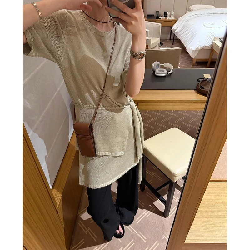 どんな服にも合うショルダーバッグはどこにいるの？