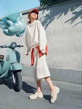 通気性に優れた快適な女性用シューズ【厚底・軽量・一足で着脱可能・カジュアルスポーツ】