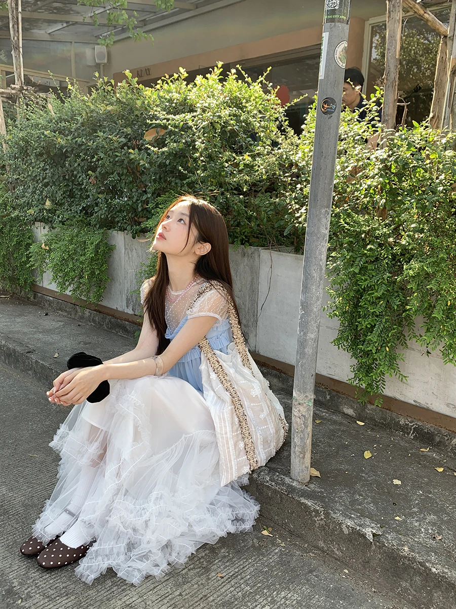 不規則花柄チュールスカート：高腰Aラインで女性らしさを表現