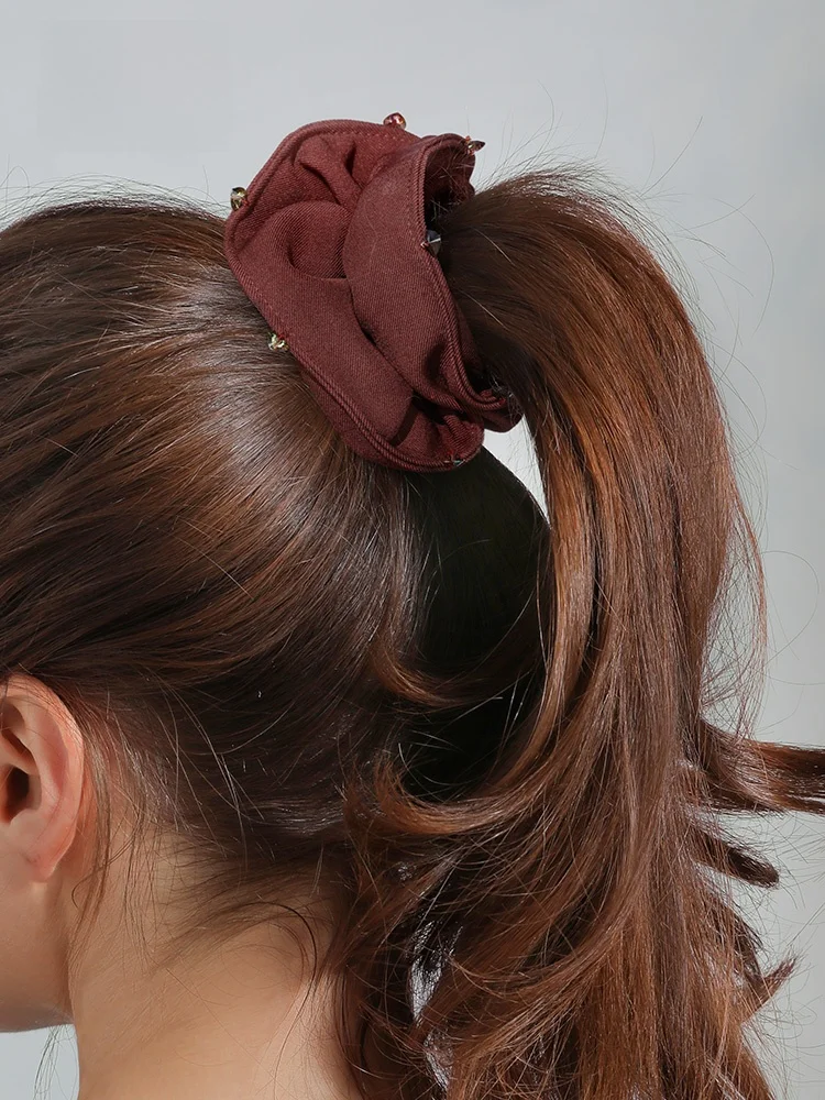 赤色のラウンドヘアゴム：高いポニーテール用の安全でファッショナブルなヘアアクセサリー