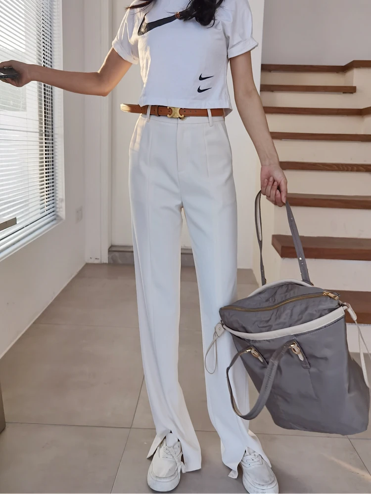 裾スリットパンツは本当に必要？高密度シルクタッチのストレートパンツが解決するリアルな悩みとは