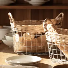 収納バスケット 家庭用 デスク 零食 パン アイアン 柳編み 組紐 日本式