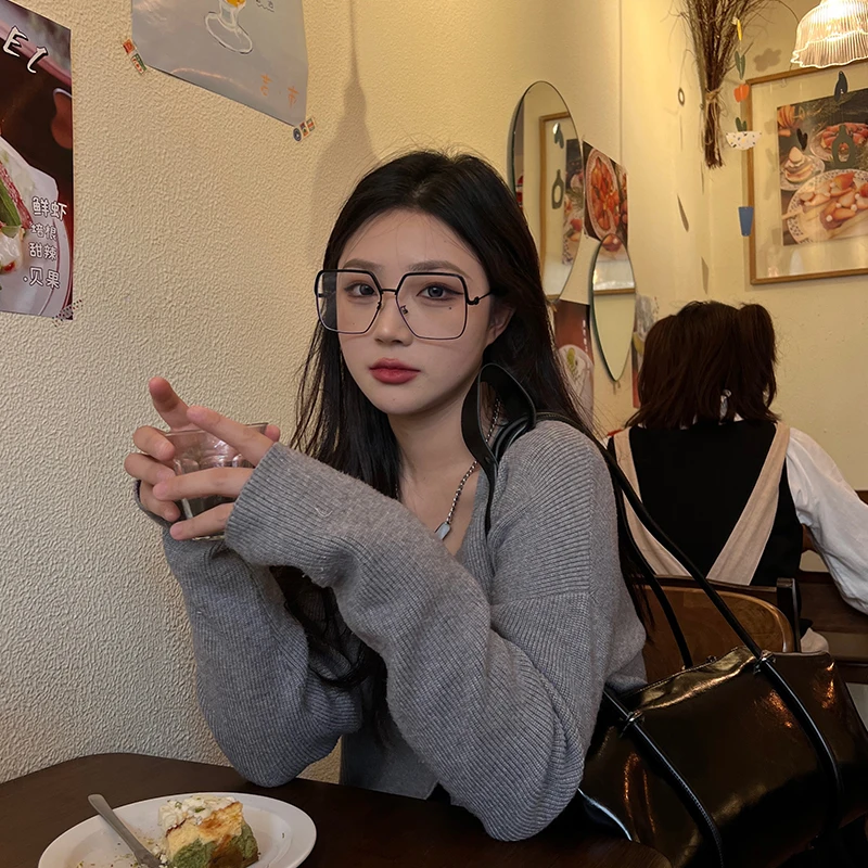 40代の女性が若く見えるメガネを選ぶべき理由は？