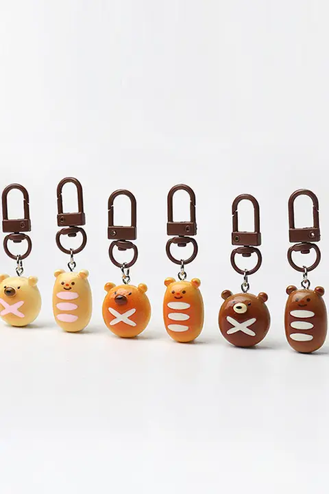 フランス風クマ型パンのキーホルダー【個性的・趣味用】