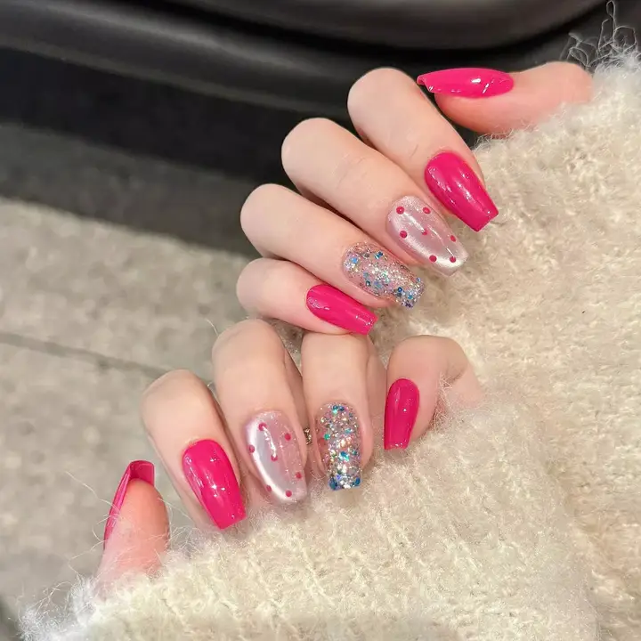 猫目デザインの美甲シール【復古調・波点模様・白火龍果色】