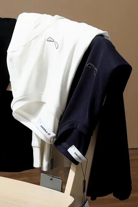 快適な着心地のメンズ長袖Tシャツ【ラウンドネック・秋冬用・ストレッチ素材】