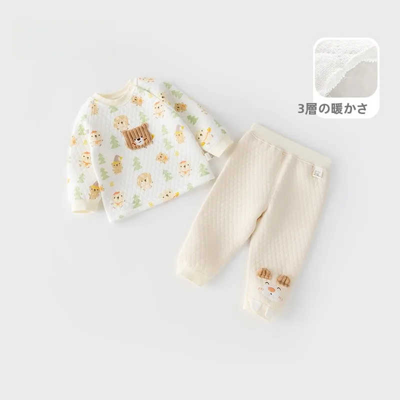 1歳の寝るときの服としておすすめの三層クッション付きベビーウェア