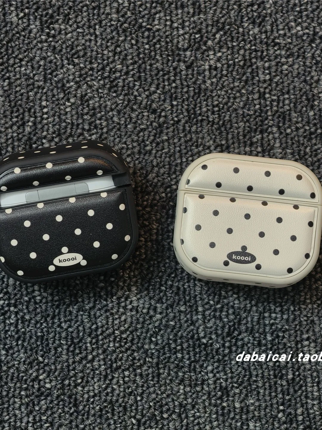 ケユカティッシュケース：レトロなモノクロドットデザインでAirPods Proを保護するシンプルケース