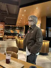 冬用アメリカンヴィンテージ風ブラウンコート【翻訳の襟・ユニセックス・ゆったりしたデザイン・カジュアル】