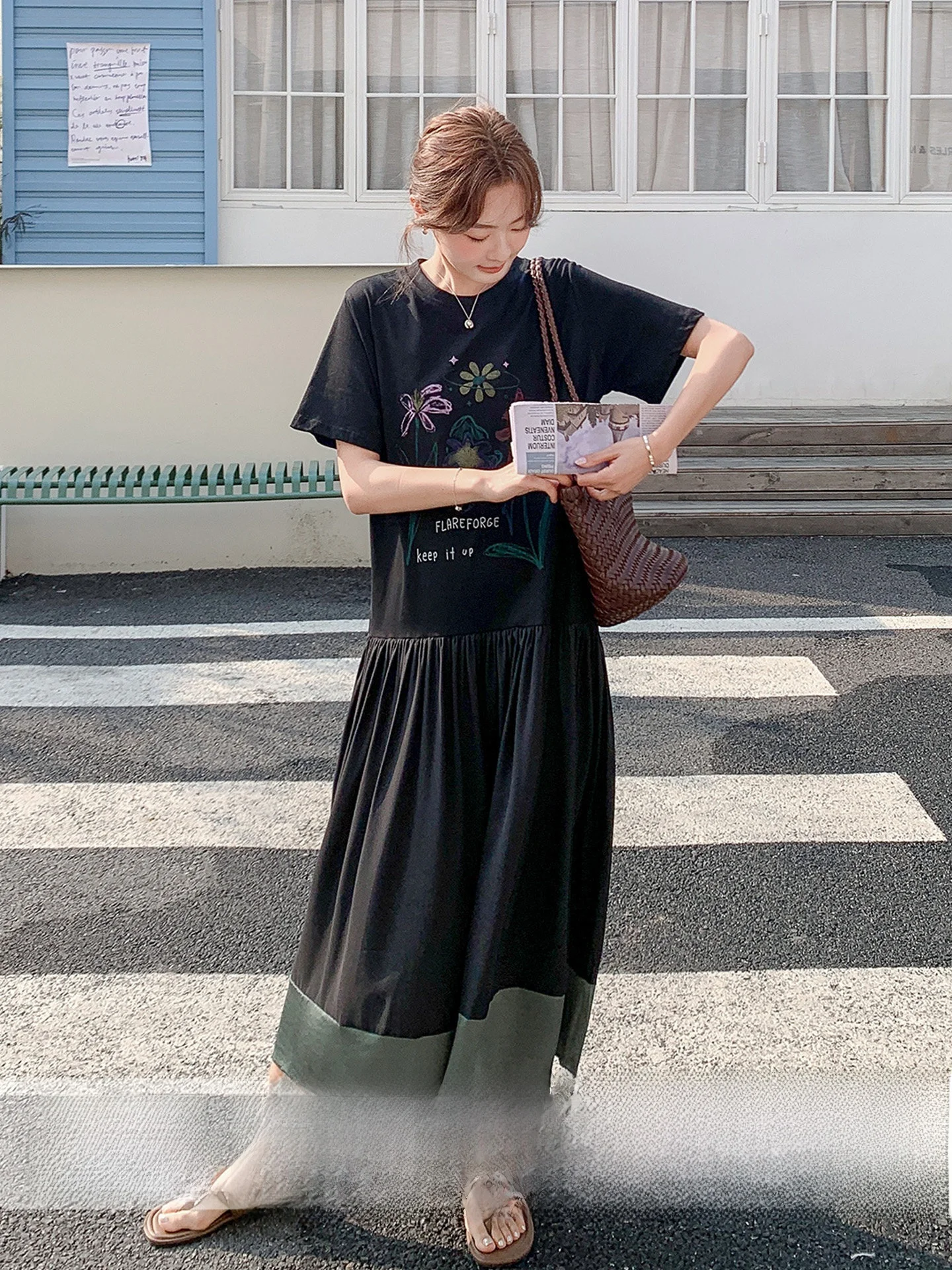 大人のためのTシャツリメイクワンピースおすすめは？4選で旬なスタイルを手に入れる