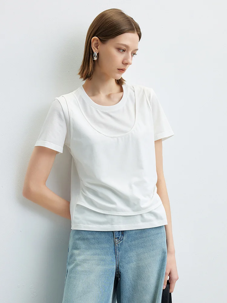ロンティーTシャツを重ね着にするなら、どうやって着こなすのがおすすめ？
