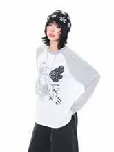 カートゥーンストライプのラグランスリーブTシャツ【春用・ゆったりデザイン】
