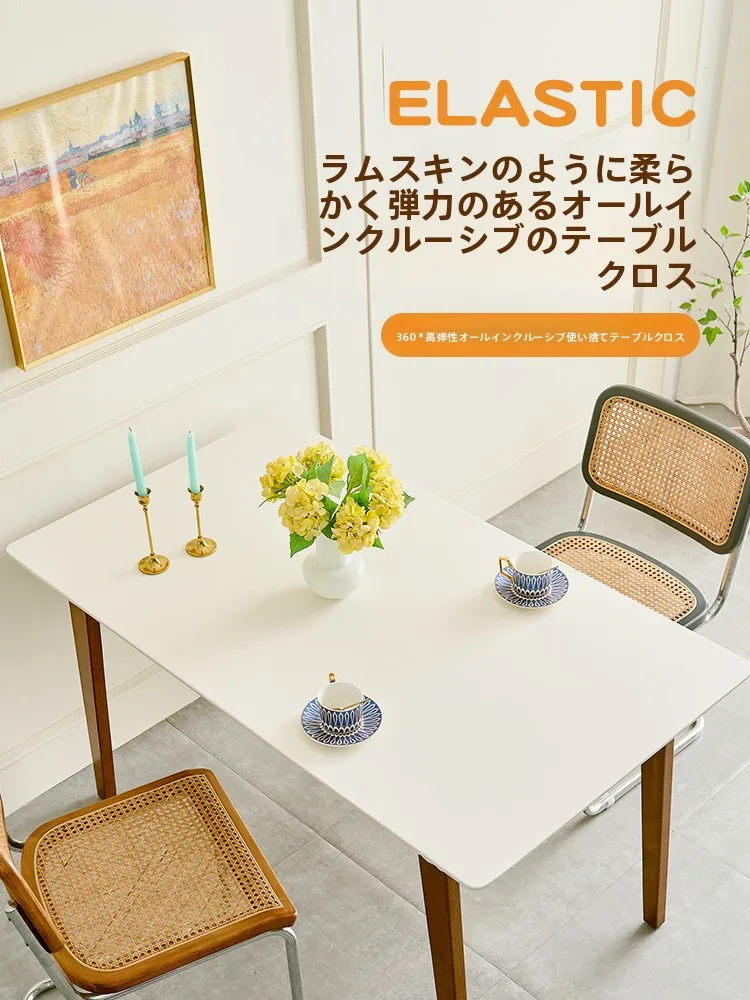 6畳ダイニングキッチンに合うテーブルクロスは？シンプルで実用的な選び方を解説