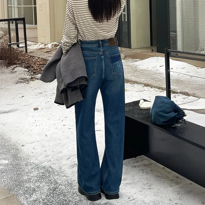 大人可愛い服 40代コーデ 完全ガイド｜バランスと質感の選び方