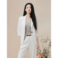 防晒効果のある三醋酸素材の薄手ジャケット【クール感・夏季用】