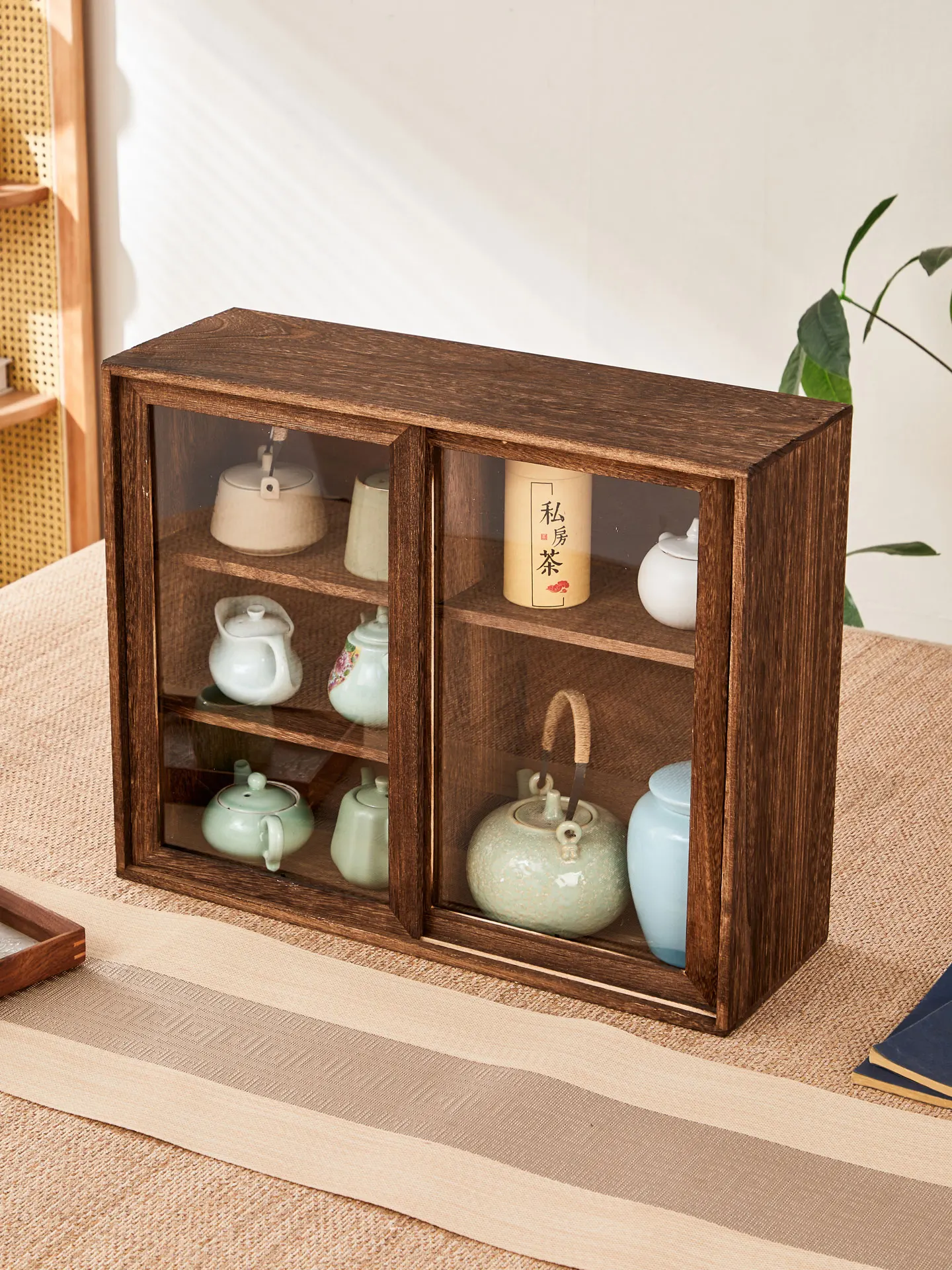 揃えるミニマリスト部屋づくりアイテム | 必須の収納選びの完全ガイド