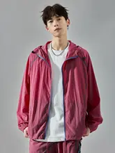 冷感素材のUVカットメンズアウター【軽量・フード付き・速乾】（セットアップ対応）