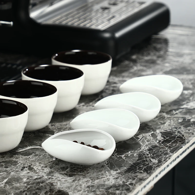 コーヒー豆計量皿：生豆・焙煎豆用の陶器製ディスプレイツール