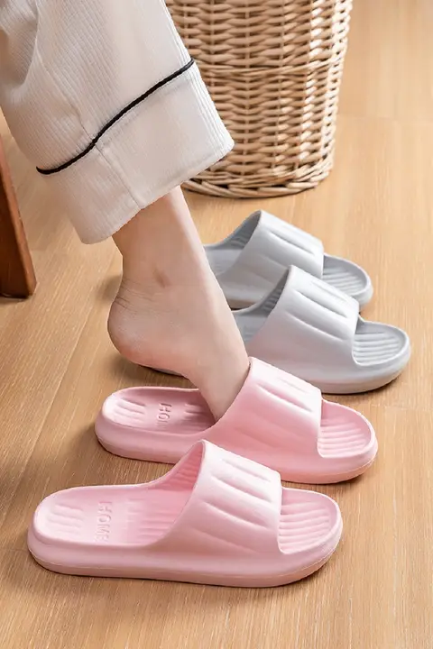 快適な歩き心地のメンズスライドサンダル【夏用・防滑・防臭】
