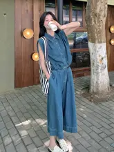 ブルーのカジュアルデニムスタイル レディースノースリーブシャツ【ゆったりシルエット・九分丈パンツ】（セットアップ対応）