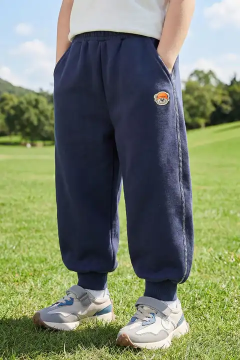男の子用 ダークブルー スポーツパンツ【春秋用・子供用・伸縮性のあるデザイン】