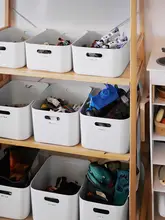 化粧品収納ボックス【プラスチック製・グレー・蓋付き・デスクトップ用】