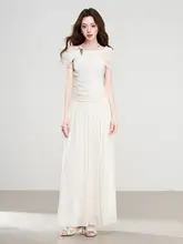 優雅なデザインのオフショルダーフレアワンピース【ノースリーブ・Aライン・フランス風】