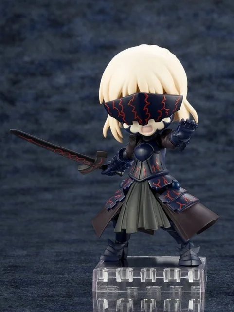 可動式フィギュア Q版ブラックセイバー：Fateシリーズの象徴的キャラクターをリアルに再現