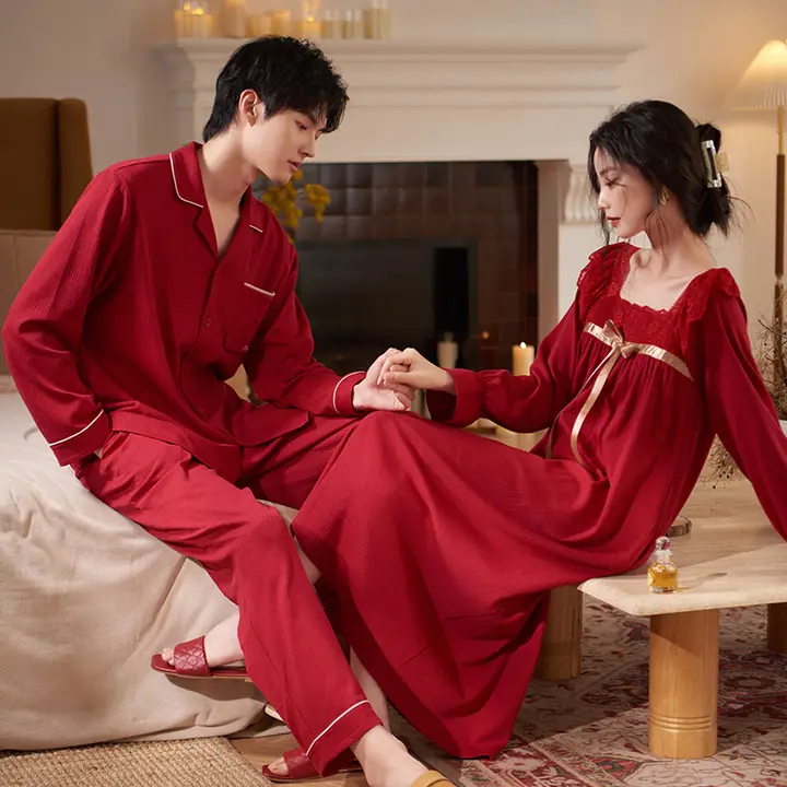 カップル用春秋長袖パジャマ【コットン製・赤色・新婚対応】（セットアップ対応）