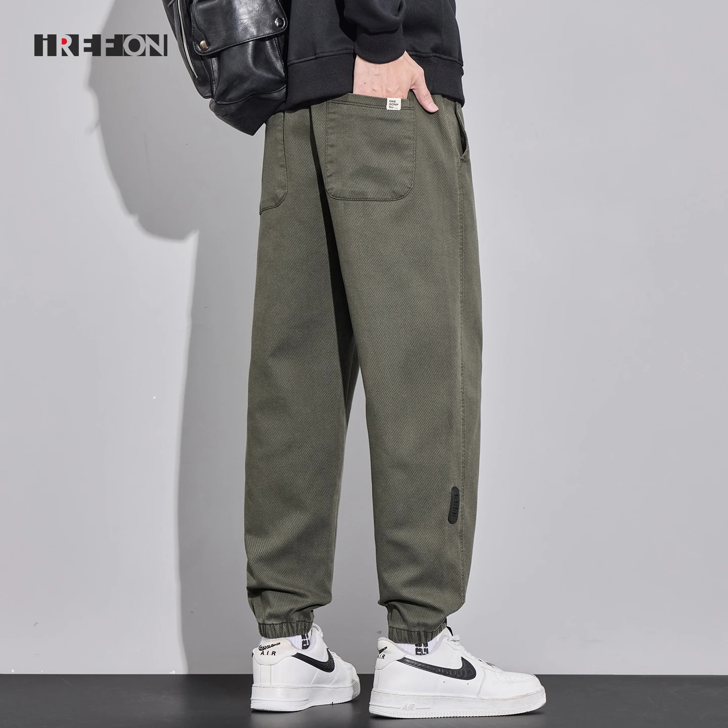 緑のパンツを着るって、どうやって決めるの？