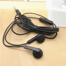 高音質イヤホン【マイク付き・黒・通話対応・フラット型イヤーピース】