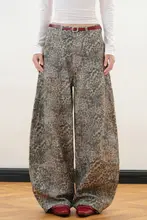 デニムパンツ レディース 豹柄 ウォッシュ加工 アメリカン風 オーバーサイズ カーブドシルエット 着痩せ フルレングス クール 「JUNECUT」