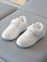 春秋用 通気性のある子供用運動靴【防滑・男女兼用・カジュアルデザイン】（セットアップ対応）