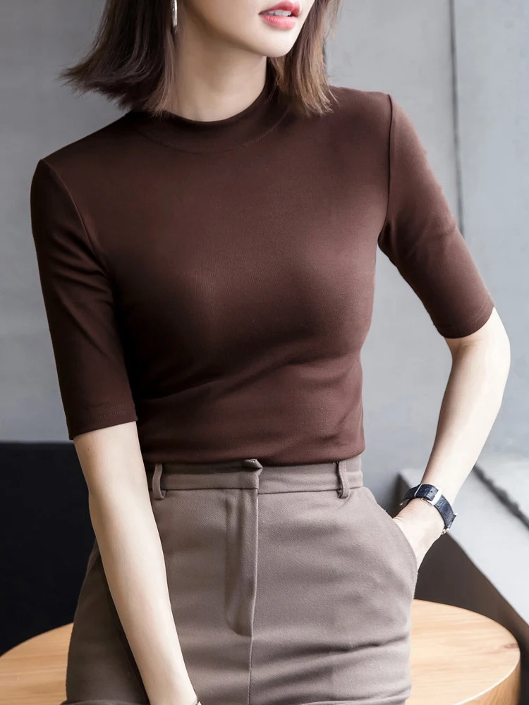 大人可愛い服 40代コーデ 完全ガイド｜色・柄・素材のバランスで自然な可愛さを実現
